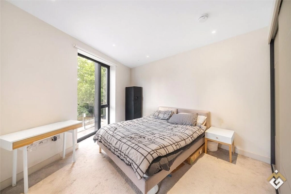 Ebury Apartments, 1B Sutherland Street, Pimlico, London, SW1V