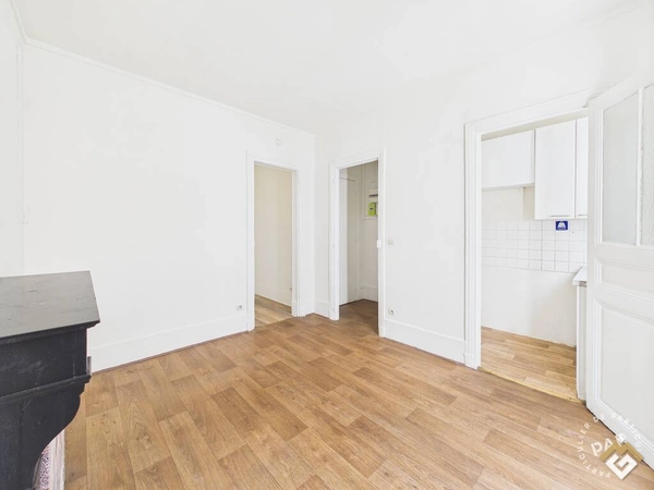 Vente appartement 2 pièces 30 m² Paris 15E (75015)			
							305.000 €