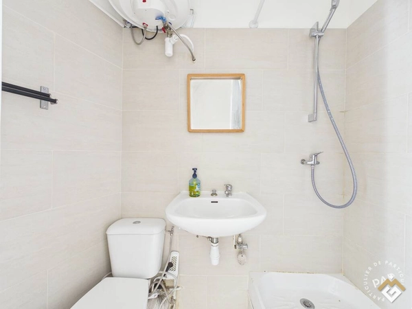 Vente appartement 2 pièces 30 m² Paris 15E (75015)			
							305.000 €