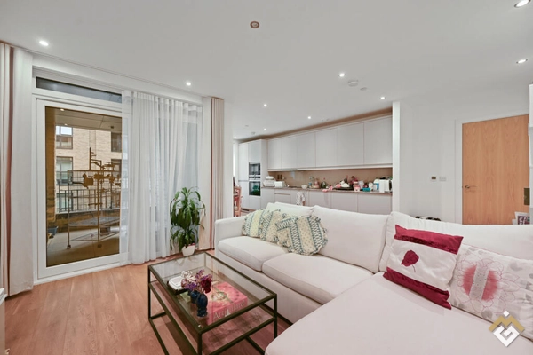 Casa Greenwich, Jardines Colindale, NW9 4FR