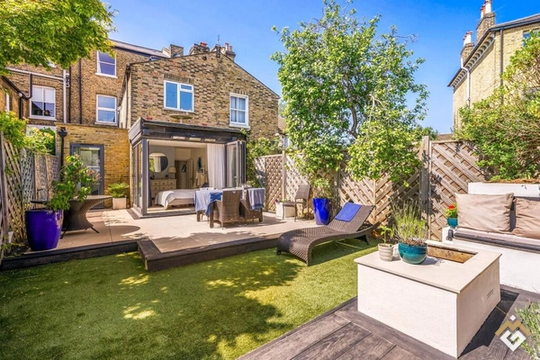 Bromfelde Road, London, SW4
