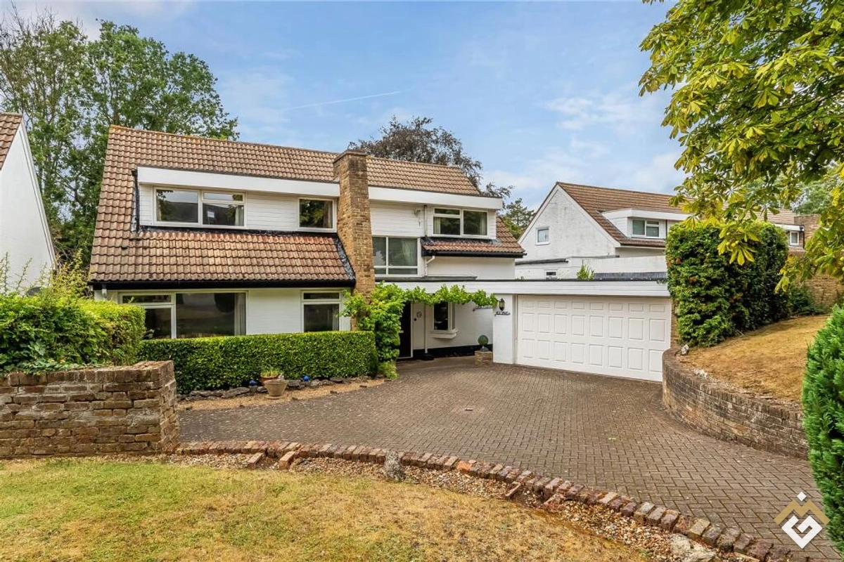 Warren Avenue, South Cheam, SM2