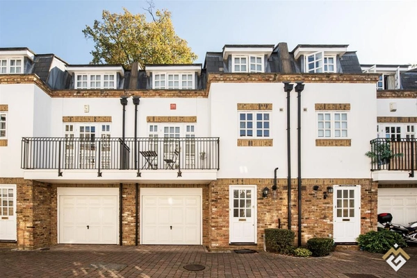 Watermans Mews, Ealing W5