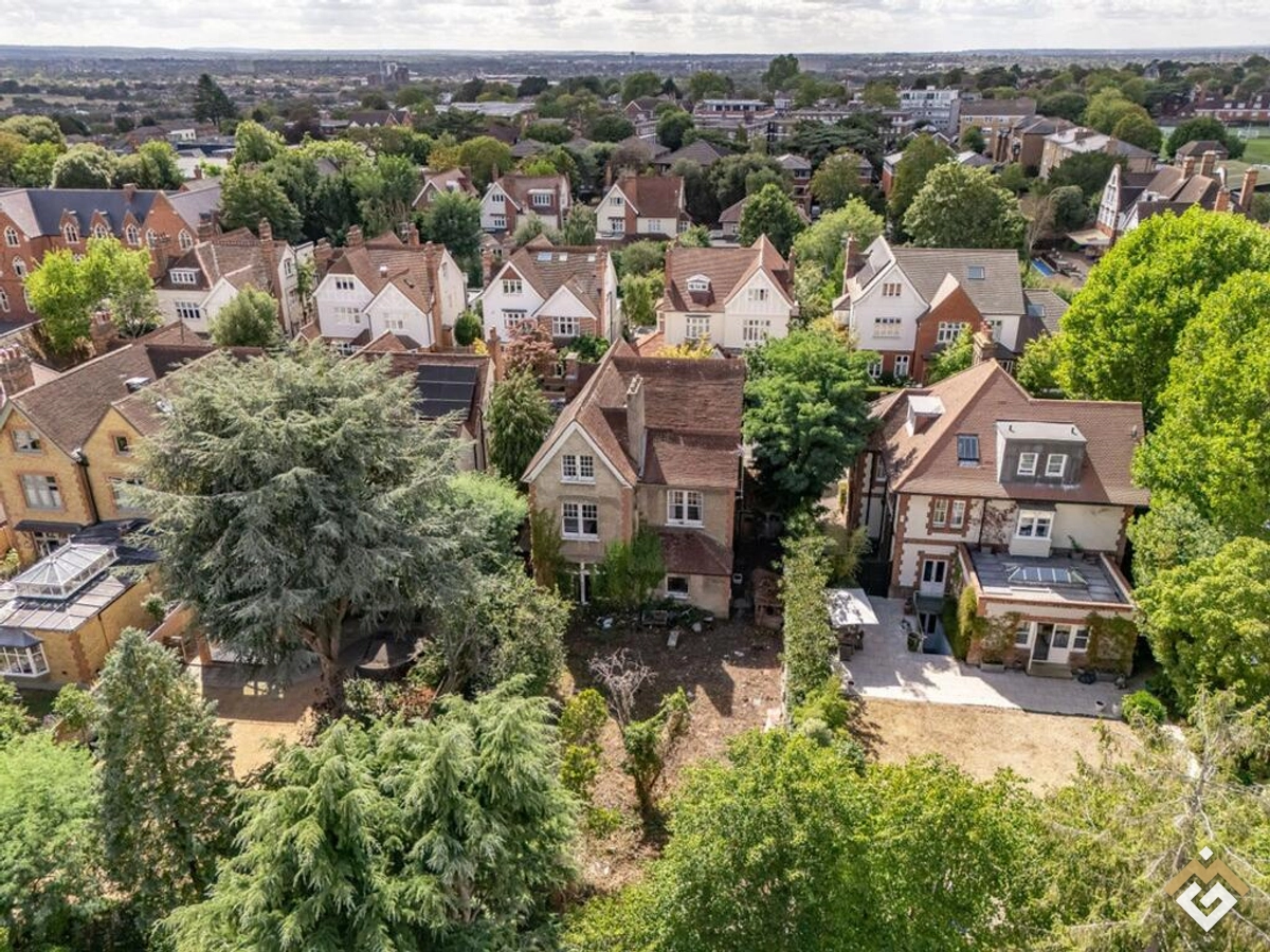 Ridgway Gardens, London, SW19