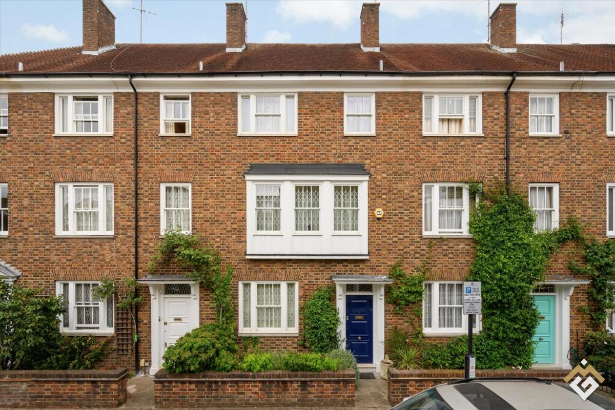 Caroline Place, Bayswater, W2