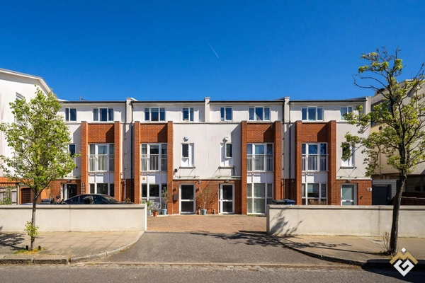 Calle Park View, Ealing, W5