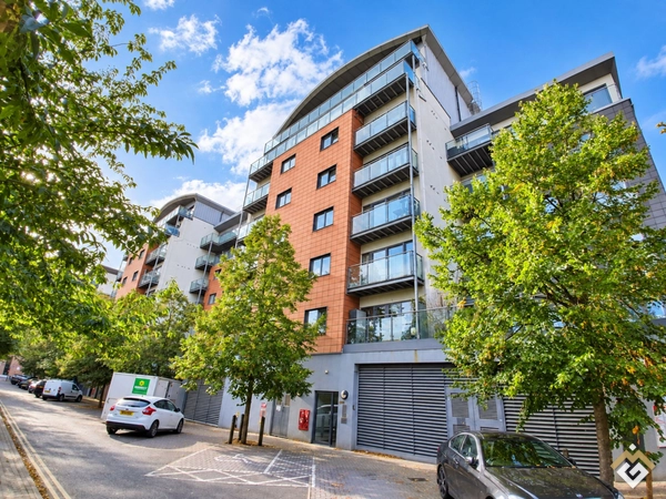 Buckingham Road, London, E10