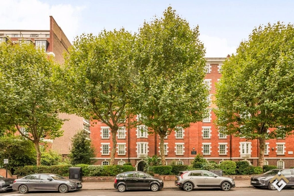 Grove End Road, St Johns Wood, London