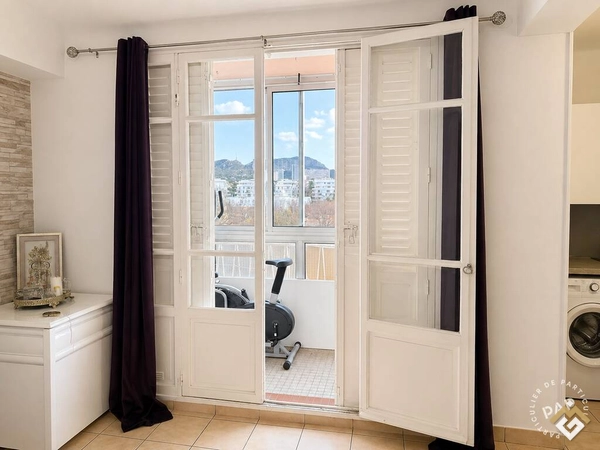 Marseille 9E (13009) 50 m² 3 otaqlı mənzil satılır 159.000 €
