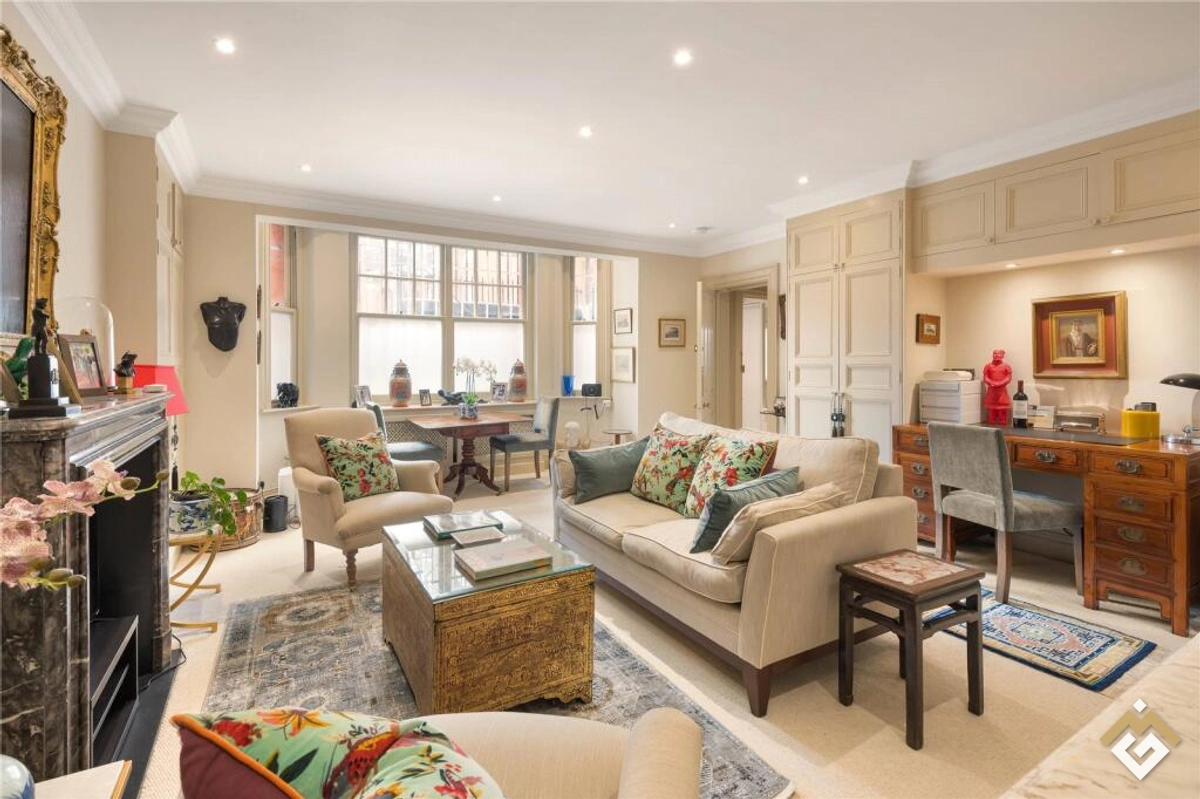 Egerton Gardens, Knightsbridge, London, SW3