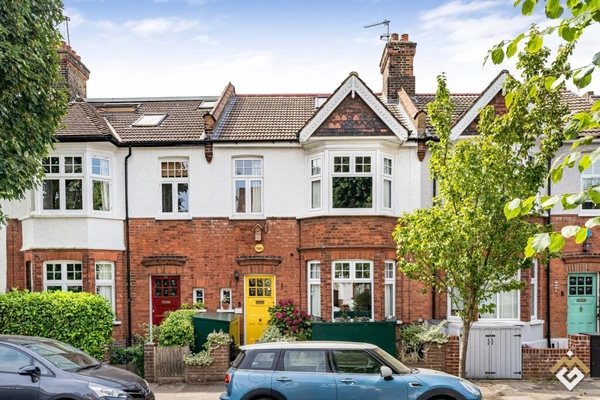 Waldegrave Road, London, W5