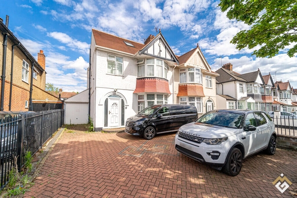Wren Avenue, NW2