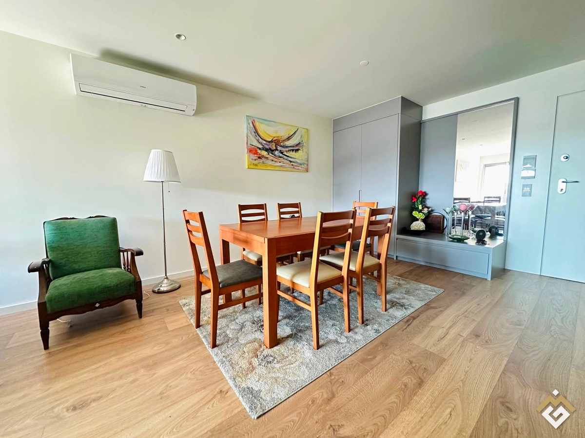 Moderne 1-Zimmer-Wohnung mit Balkon und Parkplatz in Braga, Portugal