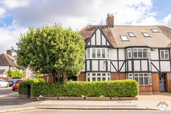 Long Lane, Finchley N3