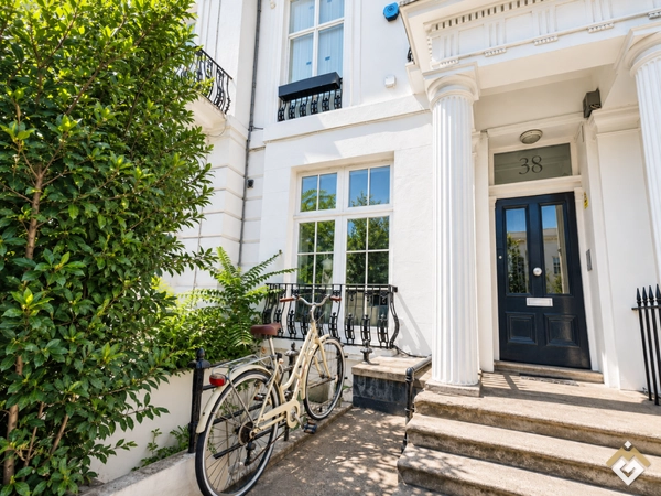 Erdgeschosswohnung, Pembridge Villas, Kensington und Chelsea, London