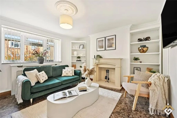 Kent Road, Londres, W4
