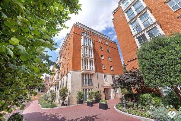Coleridge Gardens, Chelsea, London, SW10