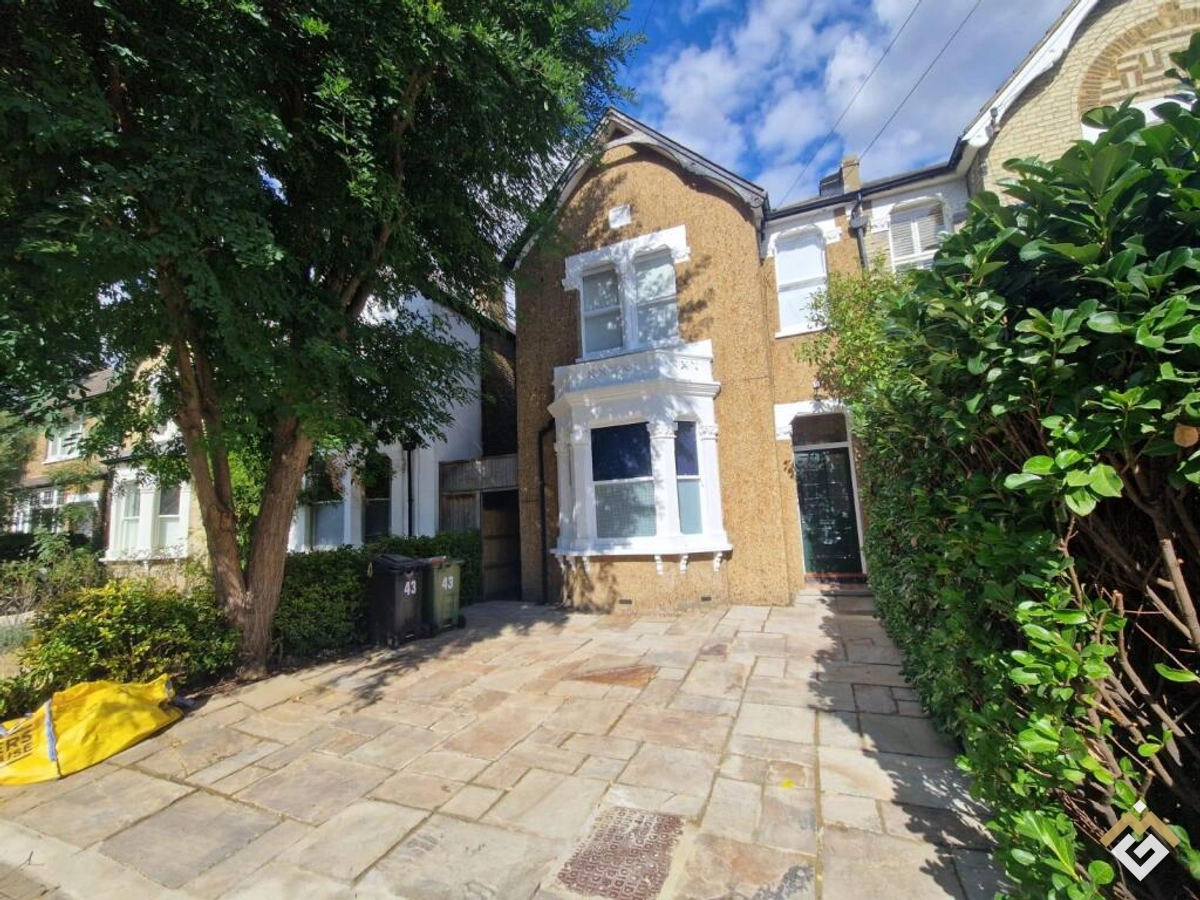 Tankerville Road, London