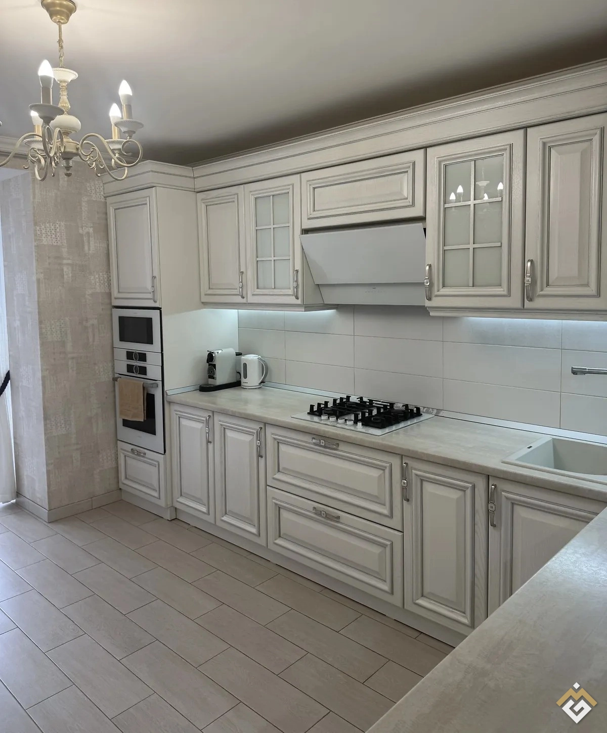Vente d'un appartement 4 pièces de 107 m² rue Vasily Porik 44
