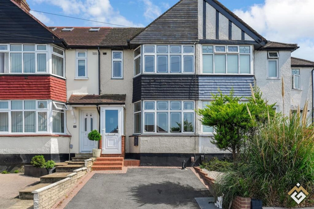 Russell Road, Chingford