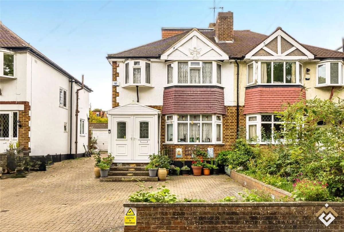 Worcester Park Yolu, Worcester Park, Surrey, KT4