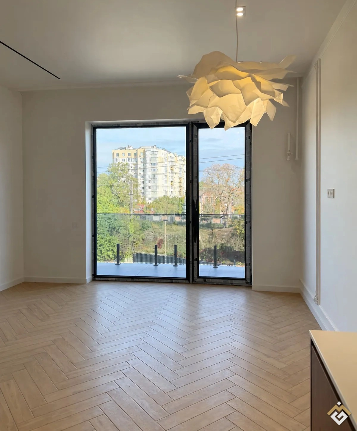 Satılık 2 odalı daire 75 m², Arkası Mykola Caddesi 4