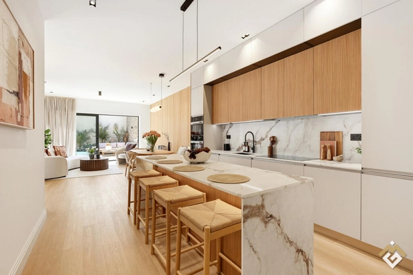 Creswick Yolu, Acton, Londra, W3