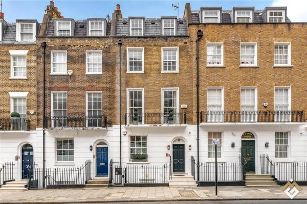 Trevor Caddesi, Londra, SW7