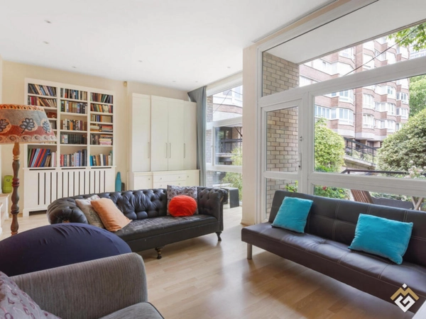 Cambridge Square W2, London, W2