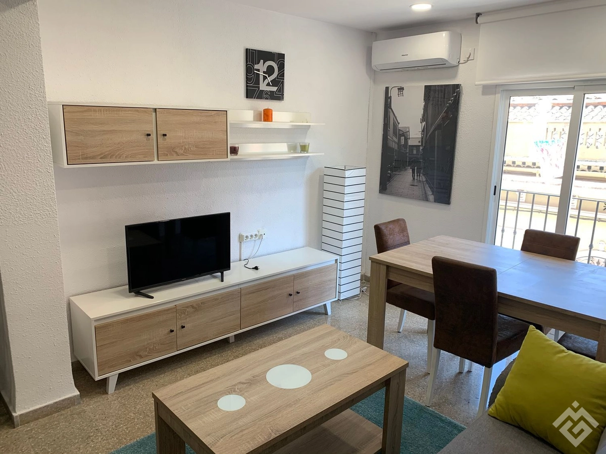 Flat / apartment for sale in calle San Joaquín, 14