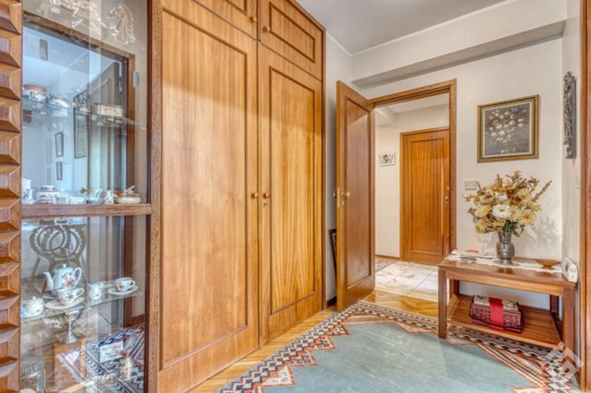 Apartamento na rua Cardeal Dom Américo, 211