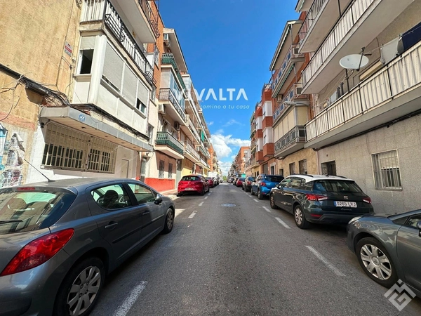 Flat / apartment for sale in calle Eduardo Minguito