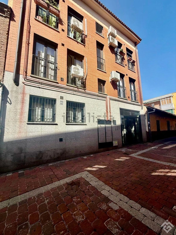 Flat / apartment for sale in calle de la Sierra Vieja