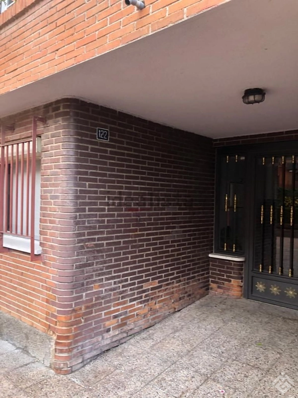 Flat / apartment for sale in calle de Ramón Pérez de Ayala, 122