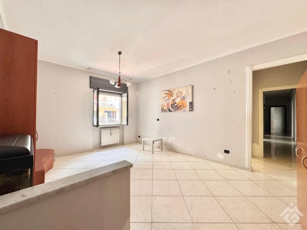 Appartamento in via Talete Di Mileto, 15