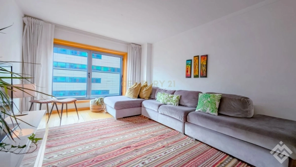 Apartamento na avenida Dom João Ii, 11901