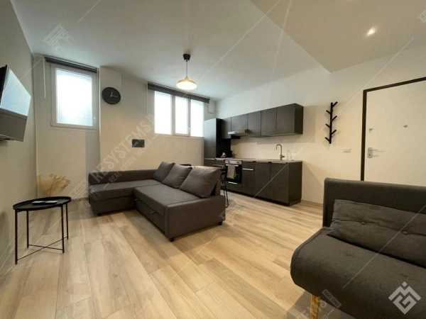 Apartment on Privata Clefi Street, 5