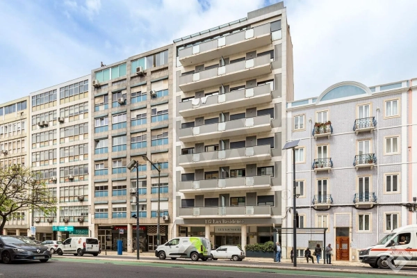 Apartment on Almirante Reis Avenue s/n
