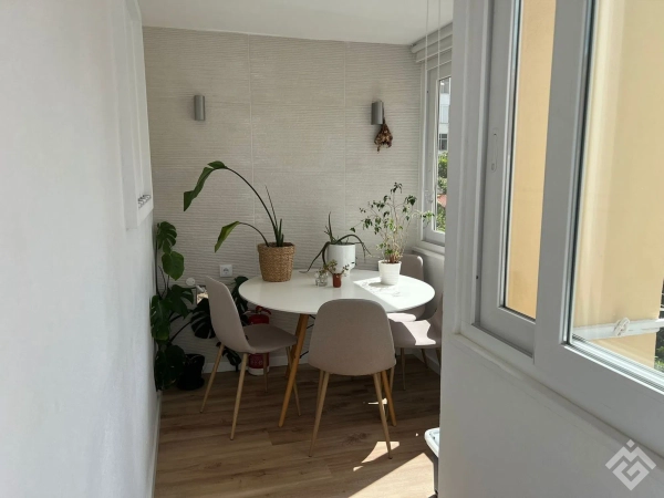 Apartamento na rua dos Baldaques