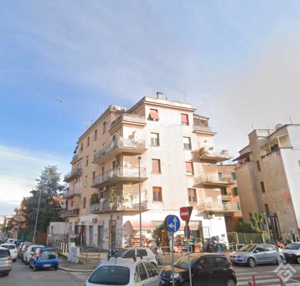 Apartment on Salita Petraio, 18