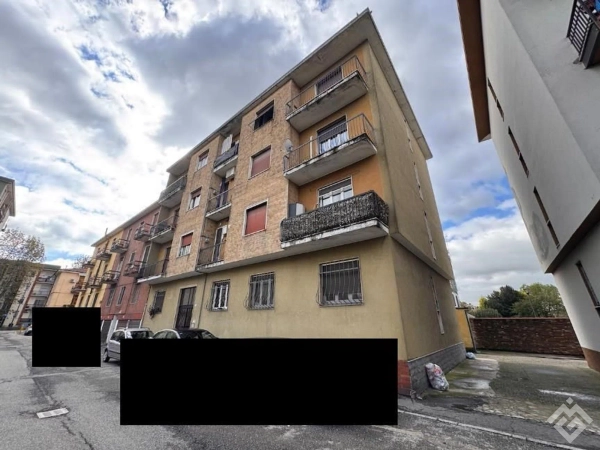 Apartment on Giuseppe Verdi Street, 9