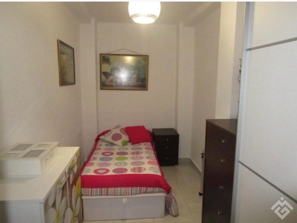 Apartment for sale on Calle d'Anna, 1