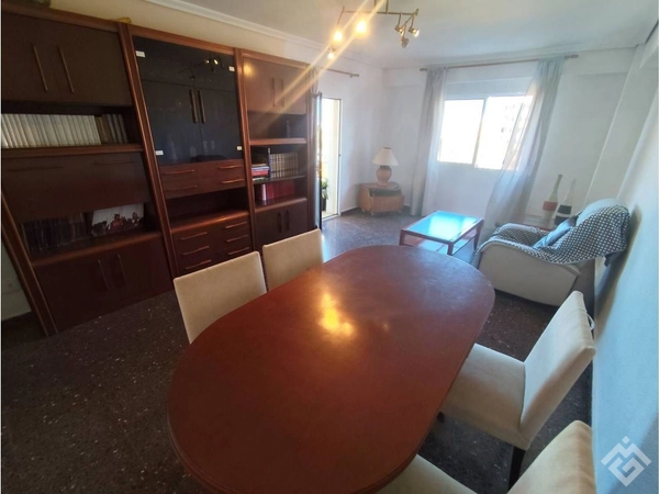 Flat / apartment for sale in avenida Alfafar