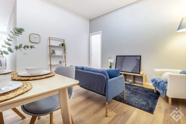 Apartment on Via Vincenzo Monti, 55