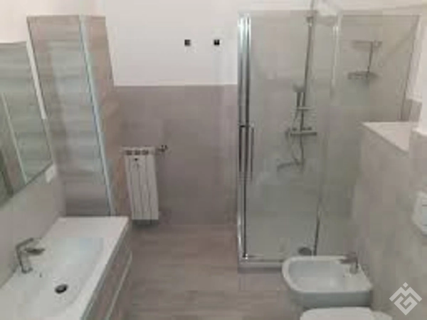 Apartment on Beato Gaetano Errico Street, 80144