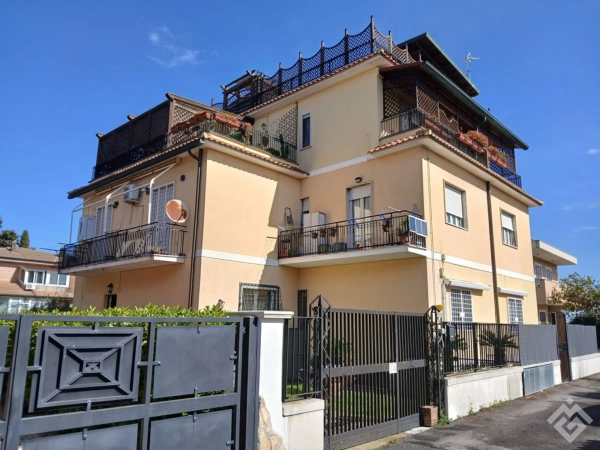 Appartamento in via Tossignano s.n.c.