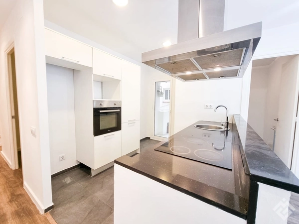 Flat / apartment for sale in Sants