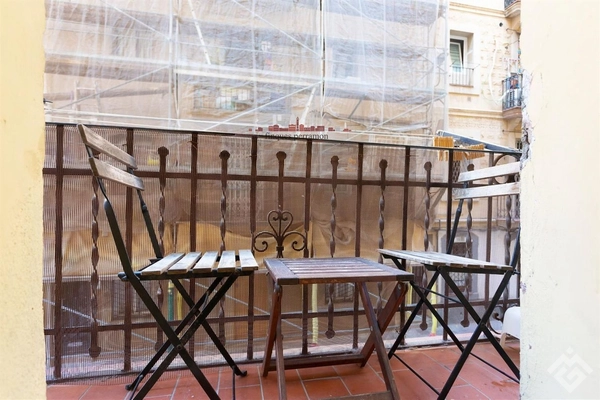 Apartment for sale on Doctor Giné i Partagàs Street