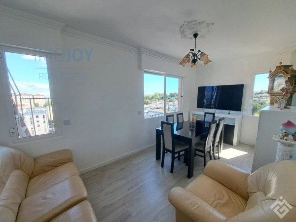Apartamento na rua Francisco Mantero