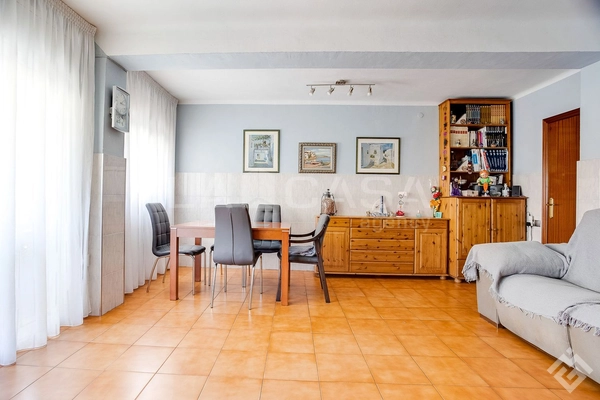 Apartment for sale in La Verneda i la Pau